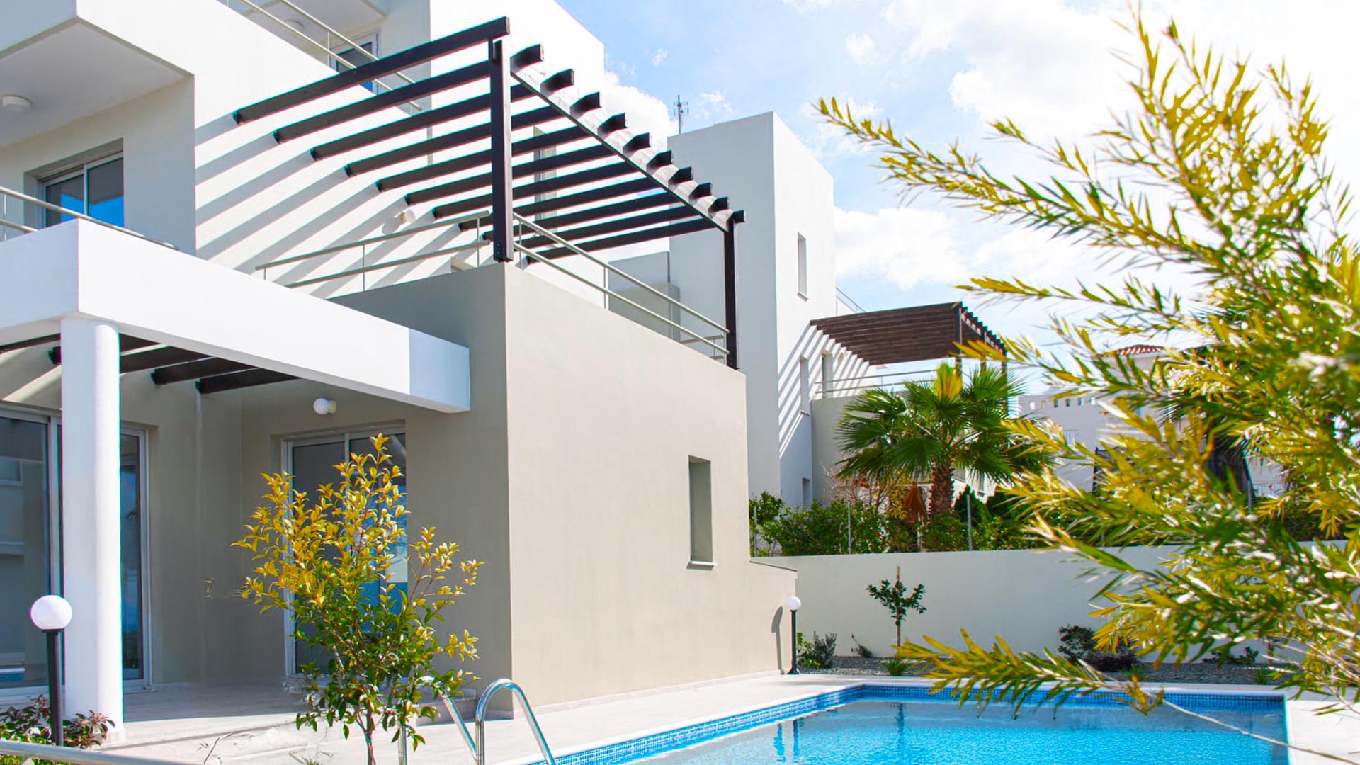 seaside villas paphos